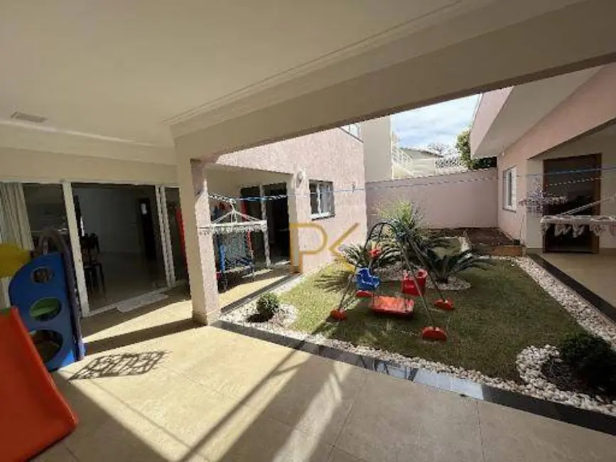 Sobrado com 4 quartos à venda, 350m2 em Indaiatuba - SP - imagem 7 Foto 7 de Sobrado com 4 quartos à venda, 350m2 em Indaiatuba - SP