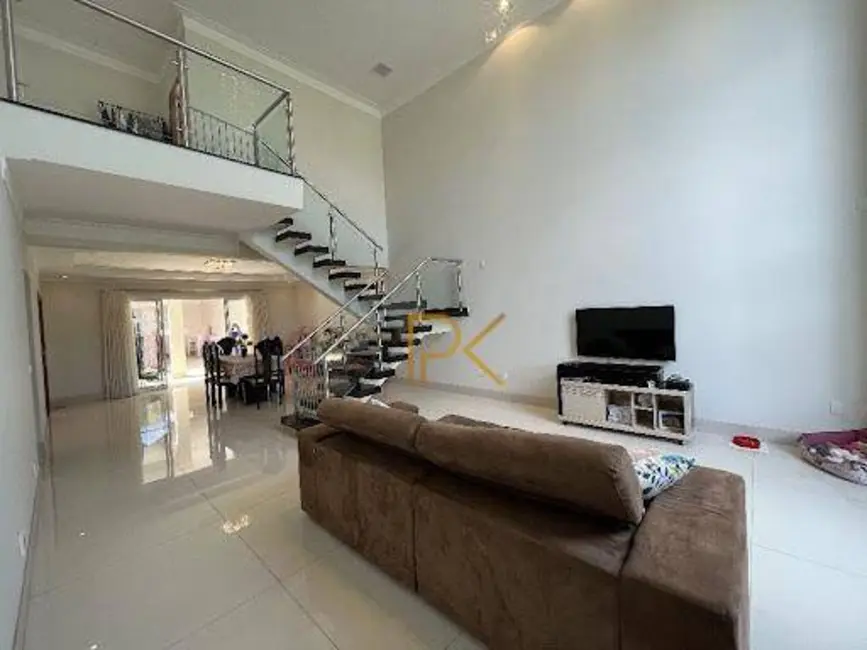 Sobrado com 4 quartos à venda, 350m2 em Indaiatuba - SP - imagem 3 Foto 3 de Sobrado com 4 quartos à venda, 350m2 em Indaiatuba - SP