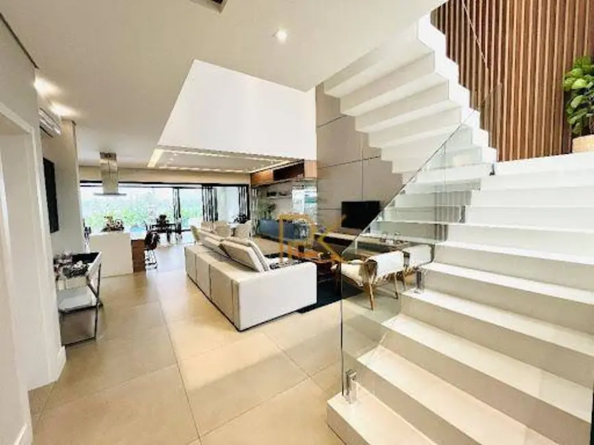 Foto 2 de Sobrado com 4 quartos à venda, 364m2 em Residencial Duas Marias, Indaiatuba - SP