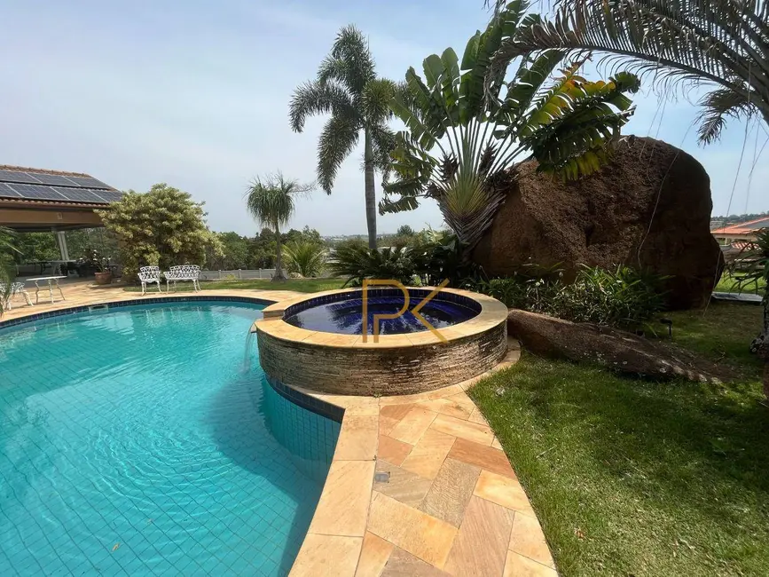 Chácara com 4 quartos à venda e para alugar, 7614m2 em Vale das Laranjeiras, Indaiatuba - SP - imagem 5 Foto 5 de Chácara com 4 quartos à venda e para alugar, 7614m2 em Vale das Laranjeiras, Indaiatuba - SP