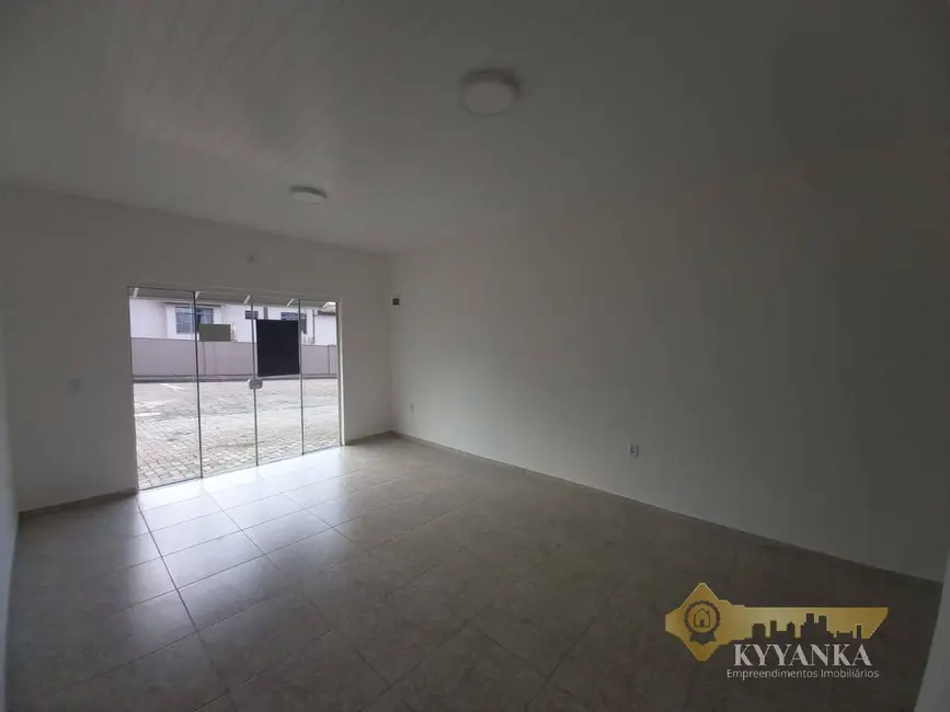 Foto 6 de Loja para alugar em Centro, Mallet - PR