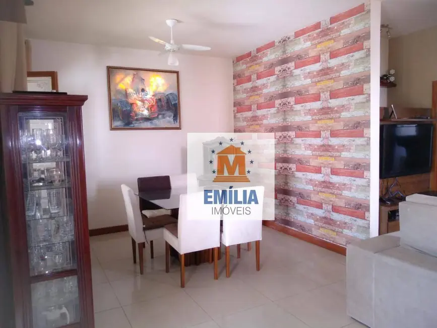 Foto 6 de Casa com 4 quartos à venda, 350m2 em Jardim Califórnia, Jacarei - SP