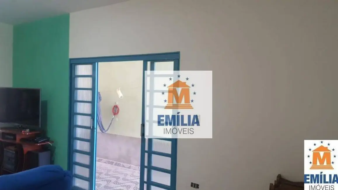 Casa com 3 quartos à venda, 155m2 em Jardim Panorama, Jacarei - SP - imagem 6 Foto 6 de Casa com 3 quartos à venda, 155m2 em Jardim Panorama, Jacarei - SP