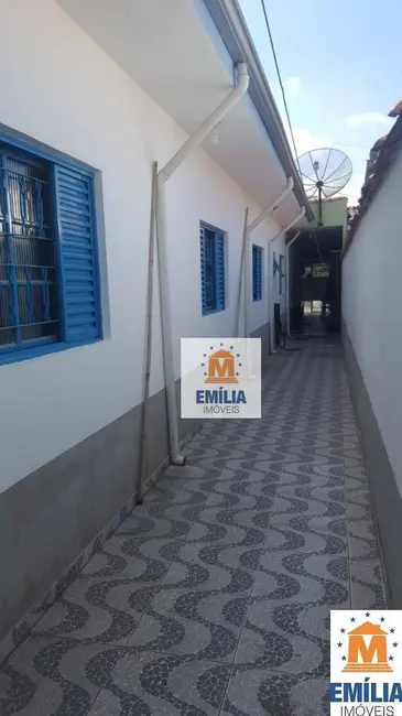 Casa com 3 quartos à venda, 155m2 em Jardim Panorama, Jacarei - SP - imagem 1 Foto 1 de Casa com 3 quartos à venda, 155m2 em Jardim Panorama, Jacarei - SP