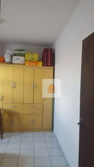 Foto 9 de Casa com 3 quartos à venda, 155m2 em Jardim Panorama, Jacarei - SP