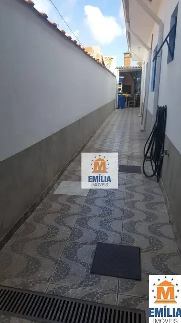 Casa com 3 quartos à venda, 155m2 em Jardim Panorama, Jacarei - SP - imagem 7 Foto 7 de Casa com 3 quartos à venda, 155m2 em Jardim Panorama, Jacarei - SP