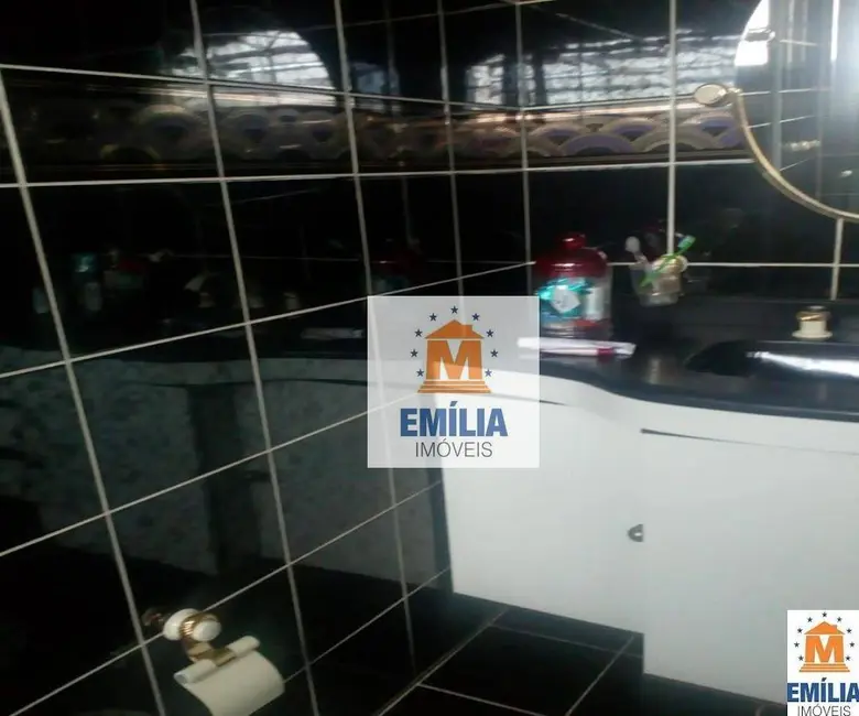 Foto 3 de Casa com 3 quartos à venda, 250m2 em Cidade Jardim, Jacarei - SP