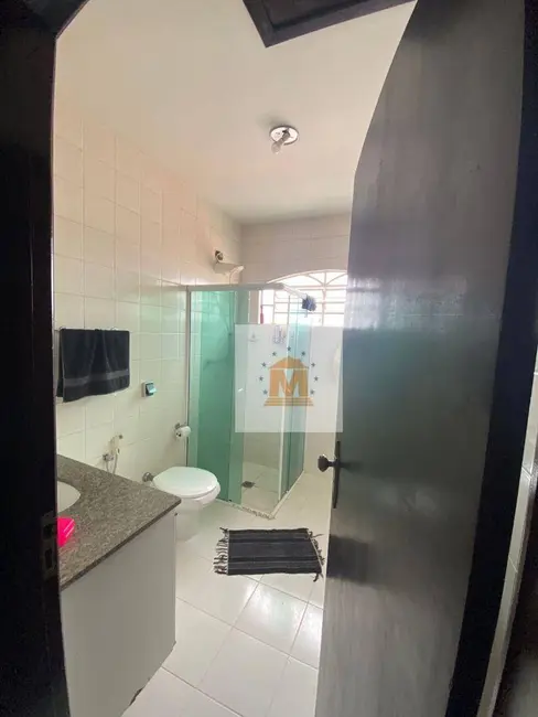 Foto 7 de Casa com 4 quartos à venda, 250m2 em Cidade Jardim, Jacarei - SP