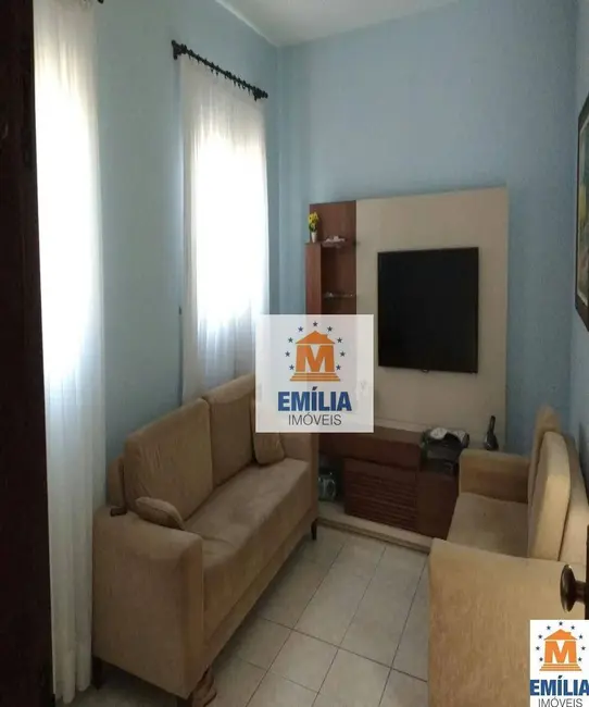 Foto 8 de Sobrado com 5 quartos à venda, 250m2 em Jardim Colinas, Jacarei - SP