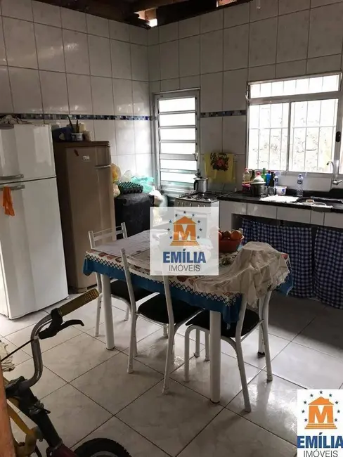 Foto 4 de Casa com 2 quartos à venda, 250m2 em Parque dos Príncipes, Jacarei - SP
