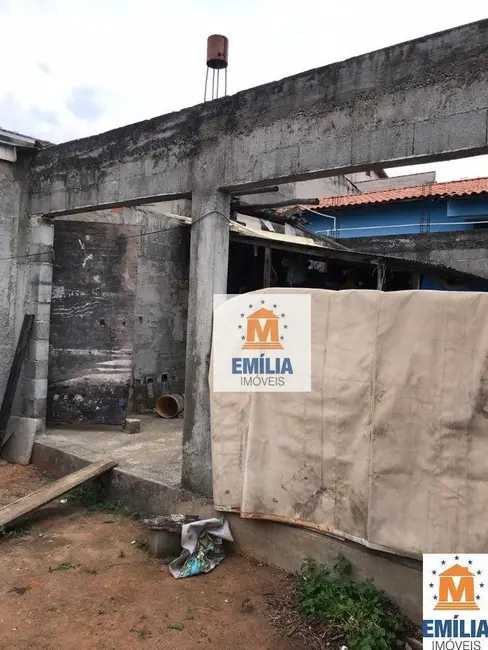 Foto 6 de Casa com 2 quartos à venda, 250m2 em Parque dos Príncipes, Jacarei - SP