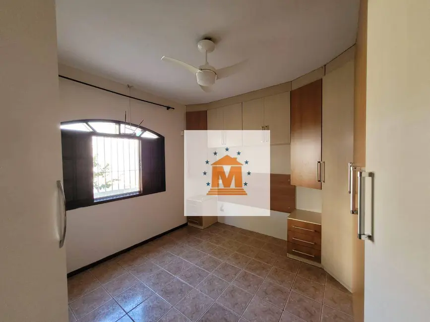 Foto 3 de Casa com 3 quartos à venda, 408m2 em Jardim Terras de São João, Jacarei - SP