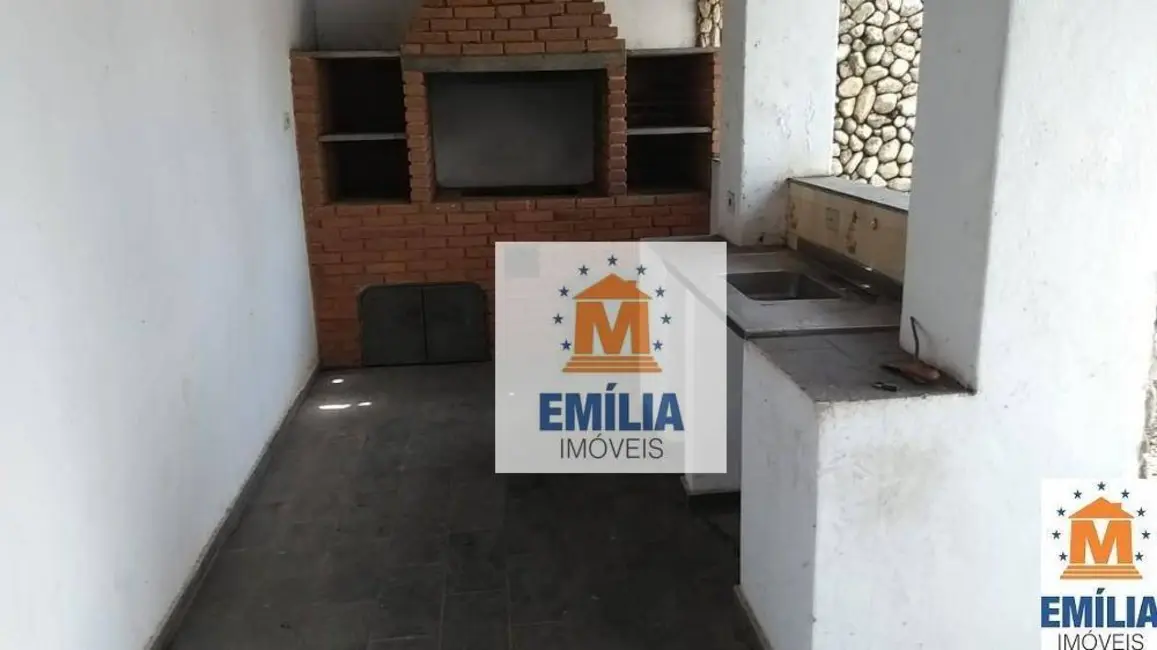 Foto 2 de Casa com 3 quartos à venda, 470m2 em Jardim Flórida, Jacarei - SP
