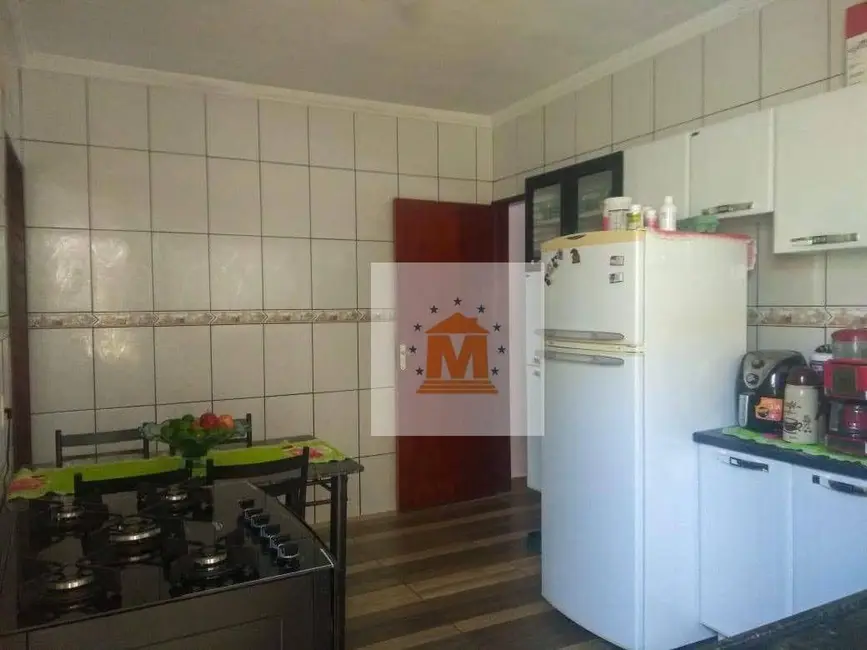 Foto 3 de Casa com 2 quartos à venda, 126m2 em Cidade Nova Jacareí, Jacarei - SP