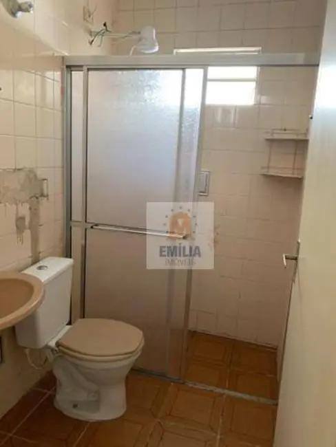 Foto 3 de Casa com 2 quartos à venda, 210m2 em Centro, Jacarei - SP