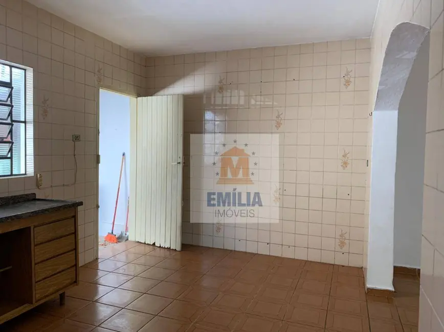 Foto 9 de Casa com 2 quartos à venda, 210m2 em Centro, Jacarei - SP