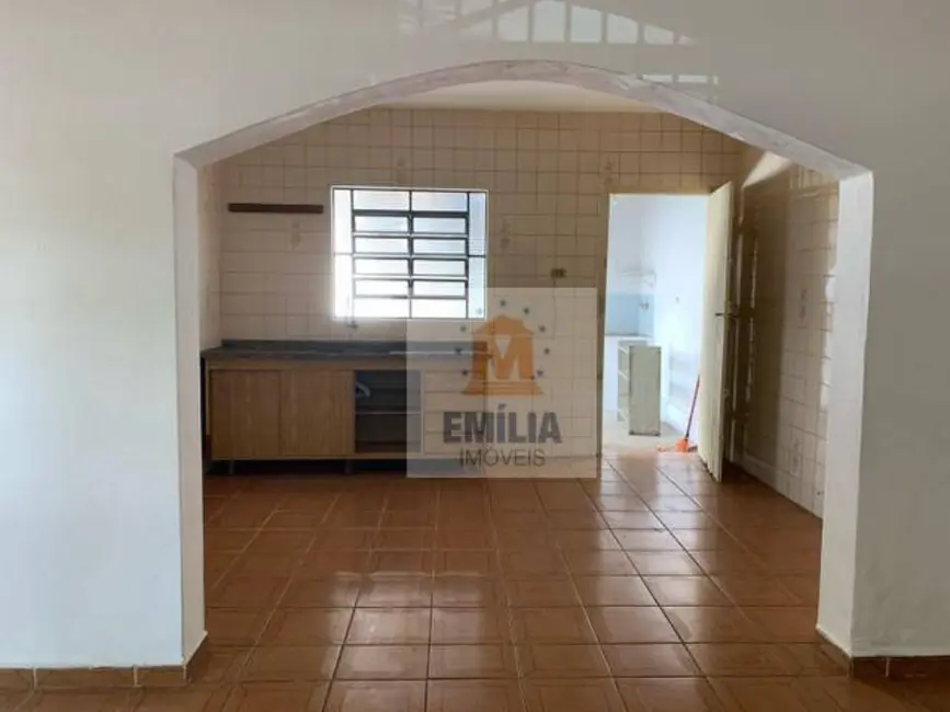 Foto 2 de Casa com 2 quartos à venda, 210m2 em Centro, Jacarei - SP