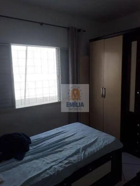 Casa com 2 quartos à venda, 158m2 em Jardim Siesta, Jacarei - SP - imagem 6 Foto 6 de Casa com 2 quartos à venda, 158m2 em Jardim Siesta, Jacarei - SP