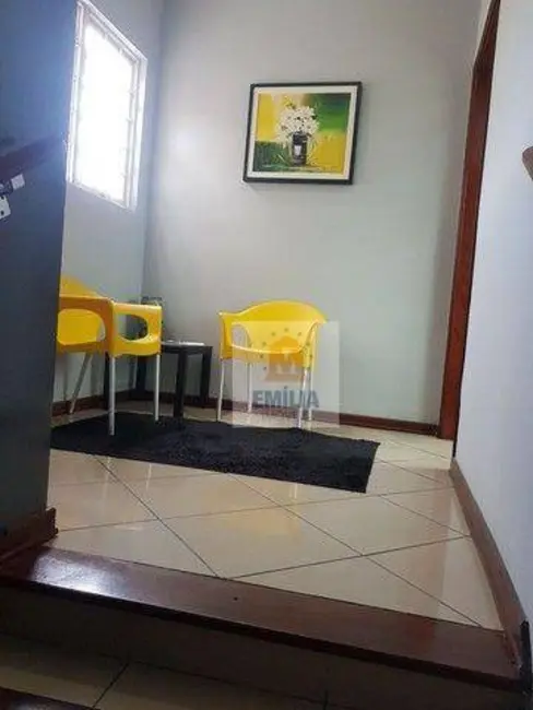 Foto 3 de Casa com 3 quartos à venda, 330m2 em Jardim Paraíba, Jacarei - SP
