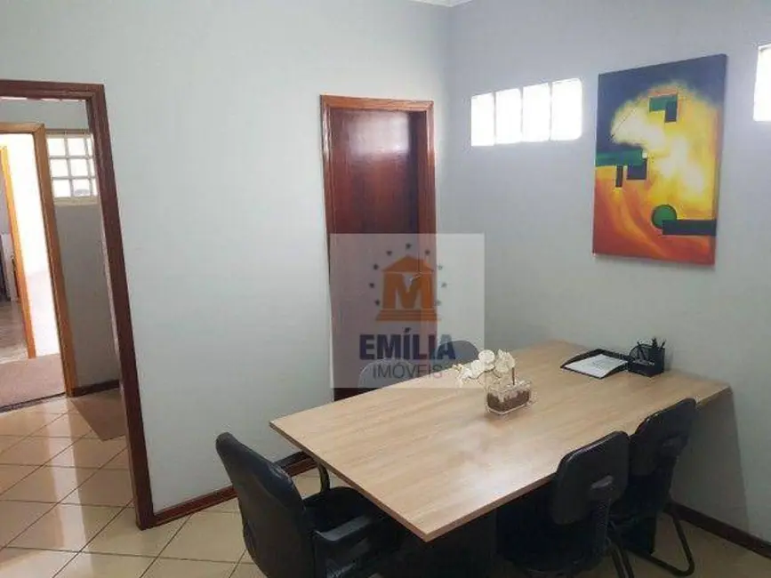 Foto 4 de Casa com 3 quartos à venda, 330m2 em Jardim Paraíba, Jacarei - SP