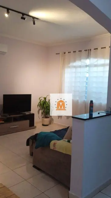 Foto 1 de Sobrado com 2 quartos à venda, 196m2 em Cidade Salvador, Jacarei, SP
