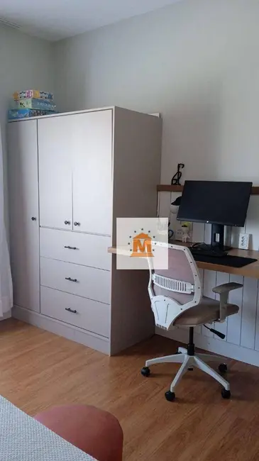 Foto 4 de Sobrado com 2 quartos à venda, 196m2 em Cidade Salvador, Jacarei - SP