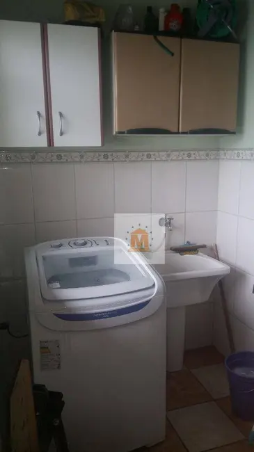 Foto 8 de Sobrado com 4 quartos à venda, 250m2 em Cidade Jardim, Jacarei - SP