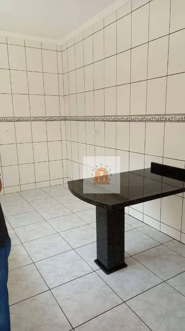 Casa com 3 quartos à venda, 250m2 em Vila Garcia (São Silvestre), Jacarei - SP - imagem 6 Foto 6 de Casa com 3 quartos à venda, 250m2 em Vila Garcia (São Silvestre), Jacarei - SP