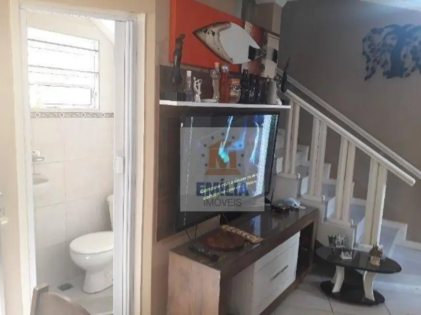 Foto 2 de Sobrado com 3 quartos à venda, 66m2 em Jardim Flórida, Jacarei - SP