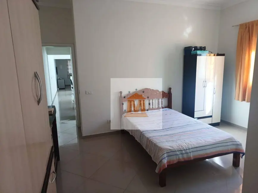 Foto 4 de Casa com 2 quartos à venda, 175m2 em Residencial Parque dos Sinos, Jacarei - SP