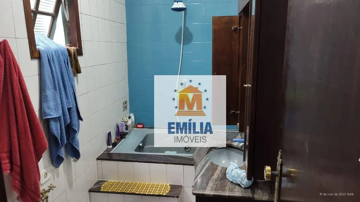 Foto 4 de Casa com 3 quartos à venda, 317m2 em Parque Santo Antônio, Jacarei - SP