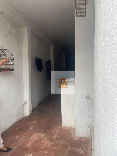 Foto 5 de Casa com 2 quartos à venda, 135m2 em Parque Santo Antônio, Jacarei - SP