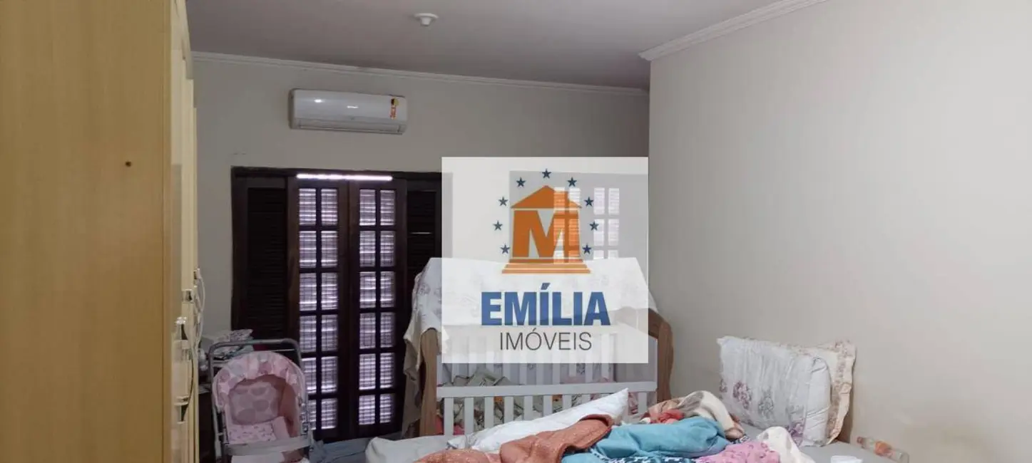 Foto 5 de Sobrado com 3 quartos à venda, 125m2 em Jardim Emília, Jacarei - SP