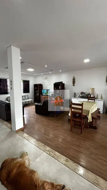 Foto 7 de Sobrado com 3 quartos à venda, 250m2 em Jacarei - SP