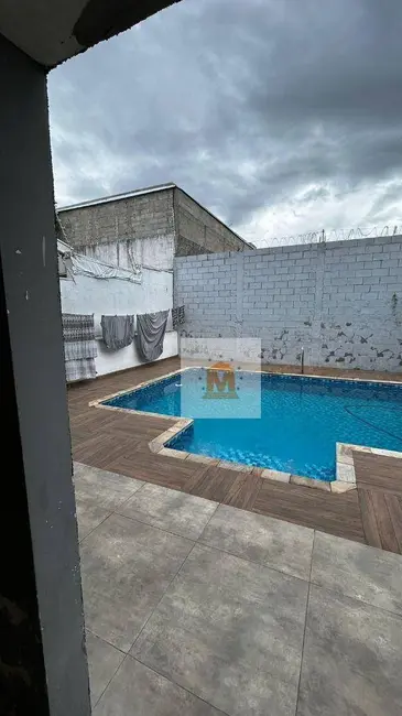 Foto 9 de Sobrado com 3 quartos à venda, 250m2 em Jacarei - SP