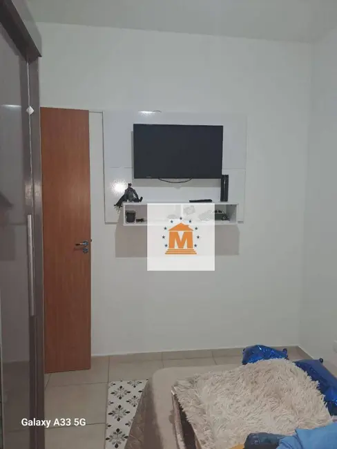 Foto 3 de Apartamento com 2 quartos à venda, 54m2 em São João, Jacarei - SP