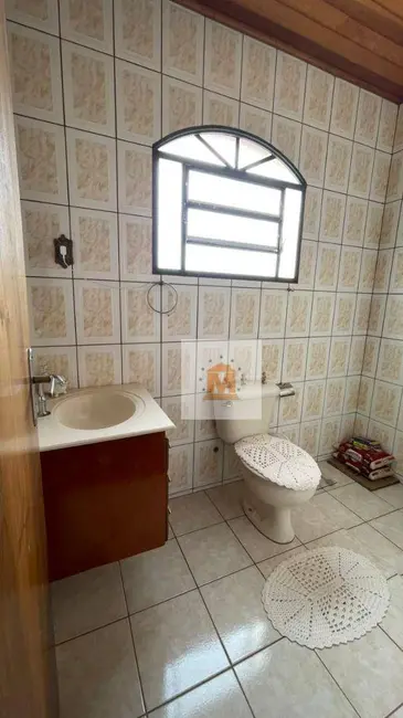 Foto 9 de Sobrado com 3 quartos à venda, 254m2 em Parque dos Príncipes, Jacarei - SP