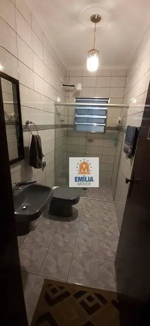 Sobrado com 3 quartos à venda, 150m2 em Parque Itamarati, Jacarei - SP - imagem 6 Foto 6 de Sobrado com 3 quartos à venda, 150m2 em Parque Itamarati, Jacarei - SP