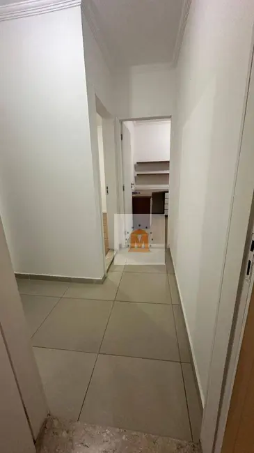 Foto 4 de Casa com 3 quartos à venda, 250m2 em Jardim Siesta, Jacarei - SP