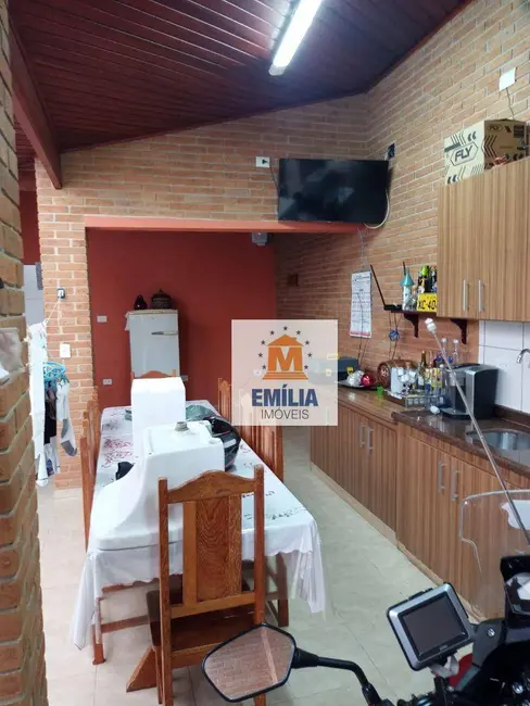 Foto 2 de Sobrado com 4 quartos à venda, 250m2 em Cidade Jardim, Jacarei - SP