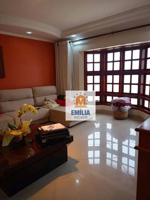 Foto 1 de Sobrado com 4 quartos à venda, 250m2 em Cidade Jardim, Jacarei - SP