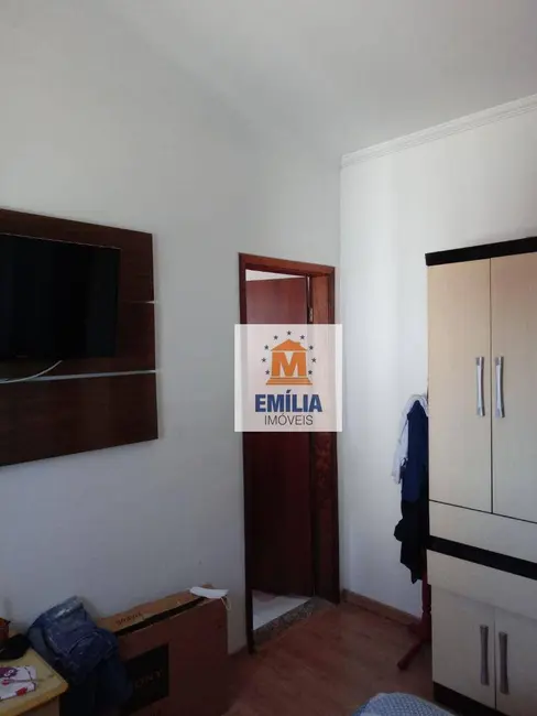 Foto 6 de Sobrado com 3 quartos à venda, 150m2 em Jardim Santa Maria, Jacarei - SP