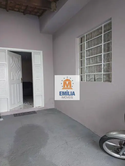 Foto 2 de Casa com 3 quartos à venda, 200m2 em Conjunto São Benedito, Jacarei - SP