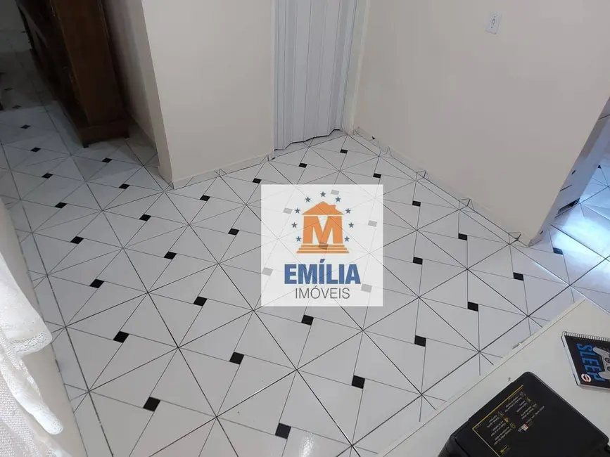 Foto 3 de Casa com 3 quartos à venda, 200m2 em Conjunto São Benedito, Jacarei - SP