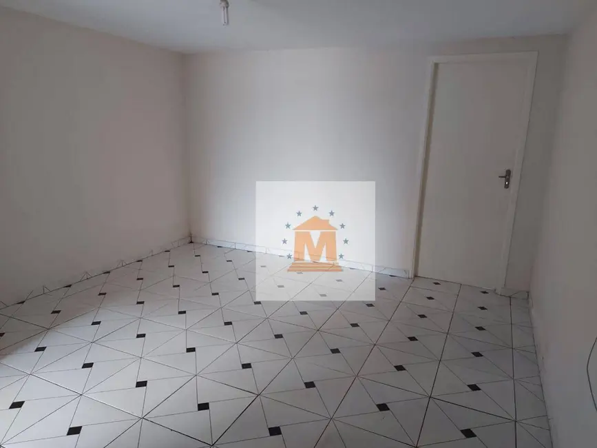 Foto 3 de Casa com 3 quartos à venda, 200m2 em Conjunto São Benedito, Jacarei - SP