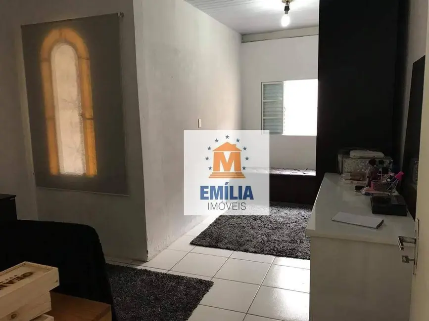 Foto 4 de Casa com 2 quartos à venda, 142m2 em Jardim Independência, Jacarei - SP