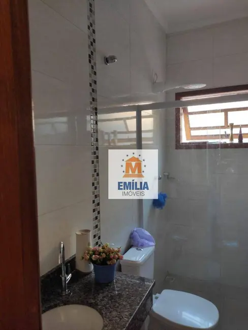 Foto 8 de Casa com 3 quartos à venda, 175m2 em Jacarei - SP