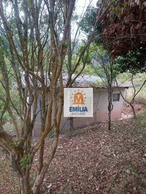 Chácara com 1 quarto à venda, 2360m2 em Paraibuna - SP - imagem 2 Foto 2 de Chácara com 1 quarto à venda, 2360m2 em Paraibuna - SP