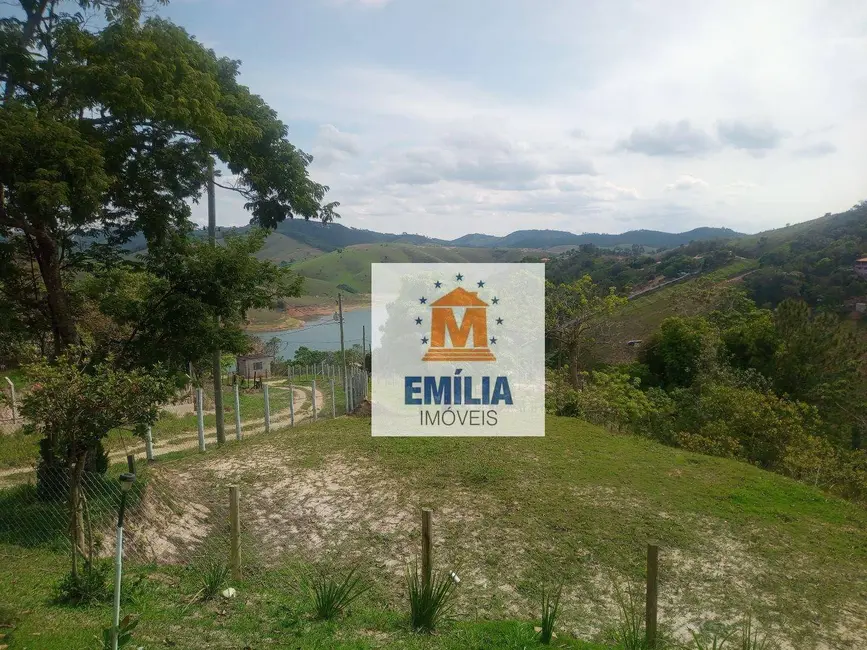 Chácara com 1 quarto à venda, 2360m2 em Paraibuna - SP - imagem 5 Foto 5 de Chácara com 1 quarto à venda, 2360m2 em Paraibuna - SP