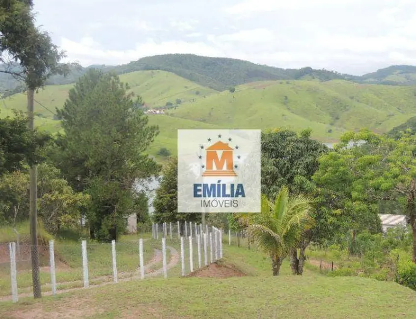 Chácara com 1 quarto à venda, 2360m2 em Paraibuna - SP - imagem 9 Foto 9 de Chácara com 1 quarto à venda, 2360m2 em Paraibuna - SP